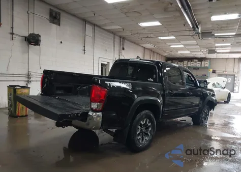2017 Toyota Tacoma Dbl Cab/Sr/Trdspt/Or/Pro из США, поврежденный, VIN 5TFCZ5AN4HX063485